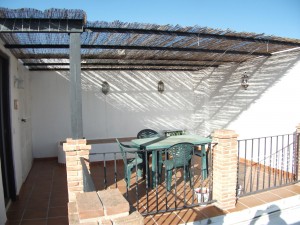 Roof terrace pergola